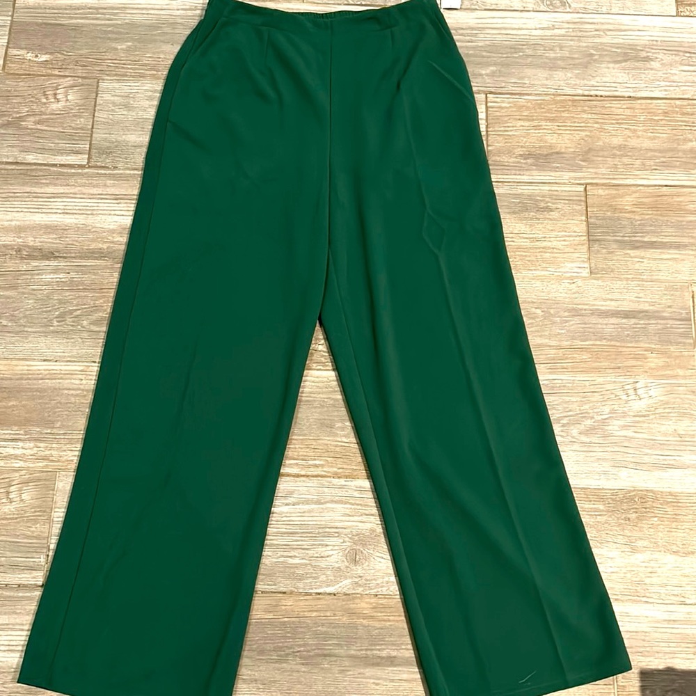 Green Wide Leg Pants